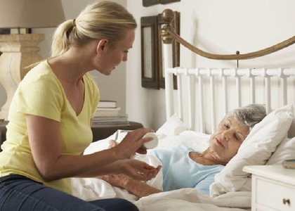 Уход за лежачими пациентами в домашних условиях